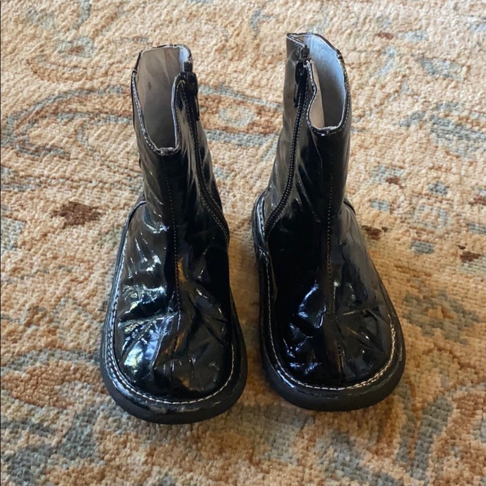 Wee Squeak leather boot sz 11 - no squeeker